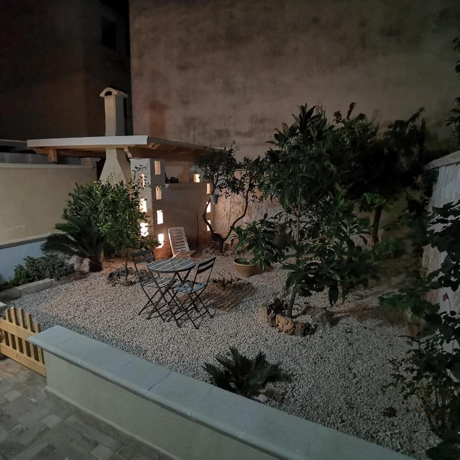 Casa Magnolia Villa มอนตาลบาโน ภายนอก รูปภาพ